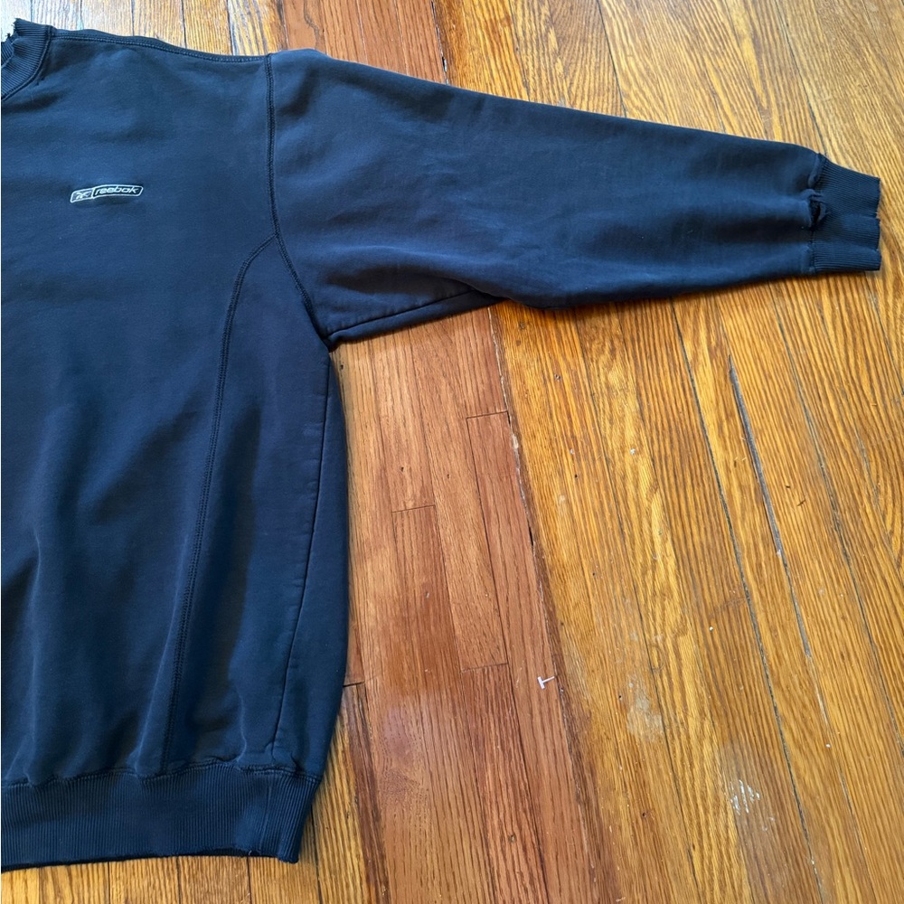 Y2K Distressed Reebok Vintage Crewneck Sweater - Picture 9 of 13